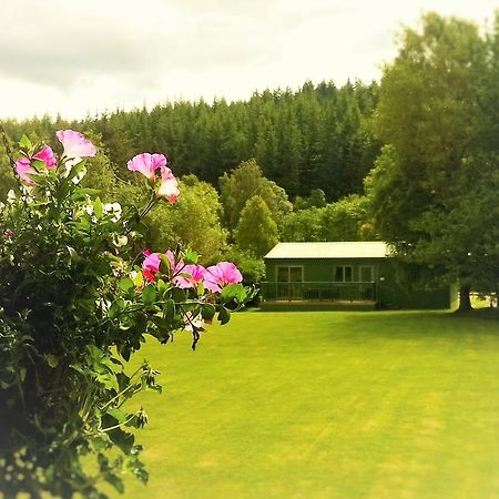 Glen Affric Holiday Park Hotel Cannich Exterior photo