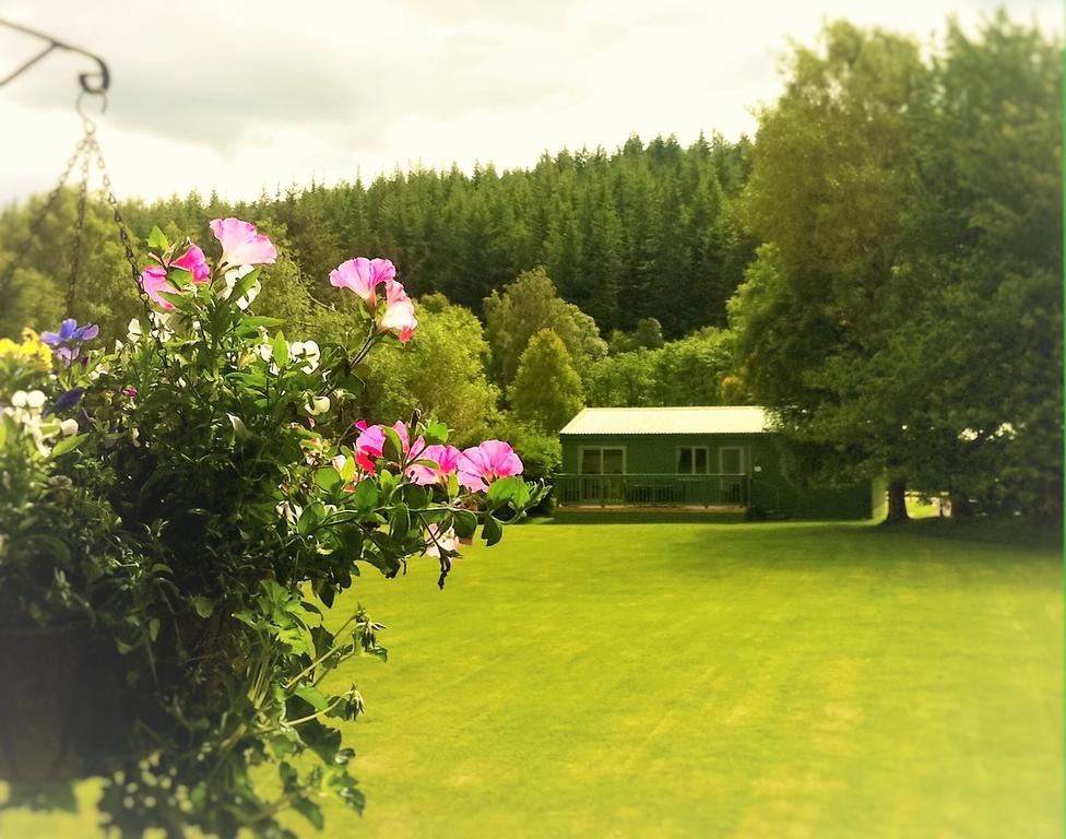 Glen Affric Holiday Park Hotel Cannich Exterior photo