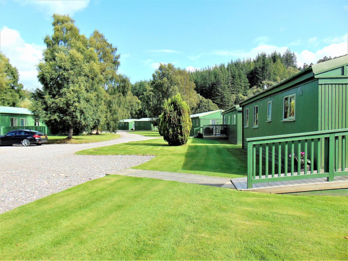 Glen Affric Holiday Park Hotel Cannich Exterior photo